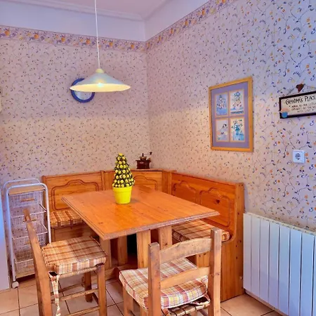 Urdai - Amplio Piso Junto A La Playa דירה *